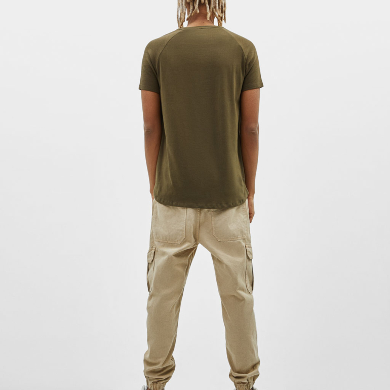 Raglan sleeve T-shirt 3 Raglan sleeve T-shirt