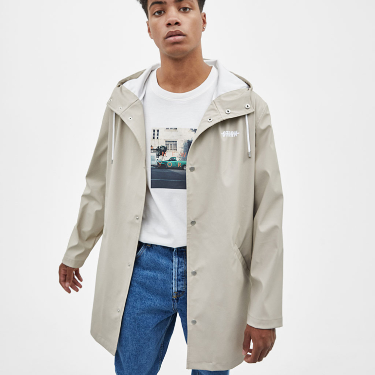 Raincoat with slogan print 4 Raincoat with slogan print